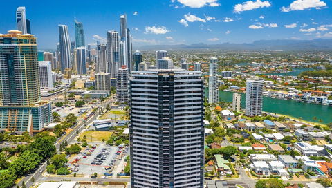 Arise Ruby Gold Coast - St Kilda Accommodation 1