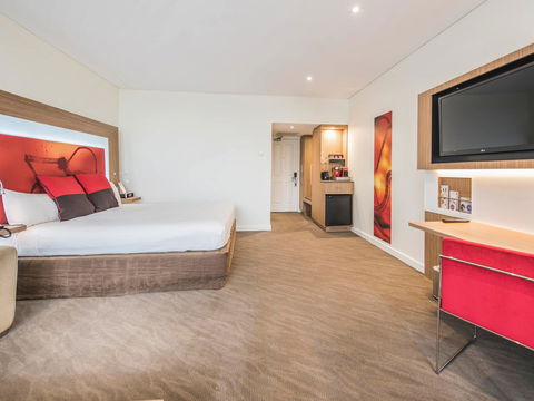 Novotel Sydney Rooty Hill - St Kilda Accommodation 2