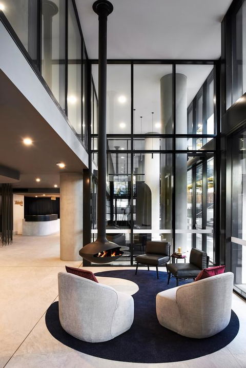 Midnight Hotel, Autograph Collection - St Kilda Accommodation 1