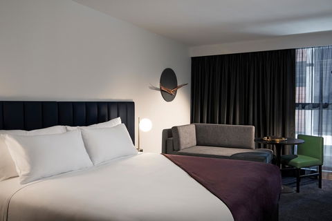 Midnight Hotel, Autograph Collection - St Kilda Accommodation 12