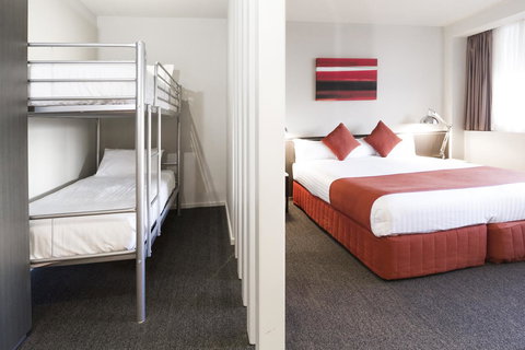 Abode Woden - St Kilda Accommodation 19