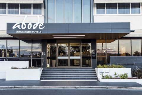 Abode Woden - St Kilda Accommodation 22