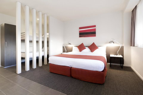 Abode Woden - St Kilda Accommodation 20