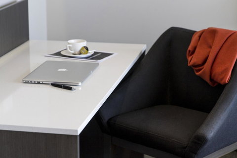 Abode Woden - St Kilda Accommodation 23