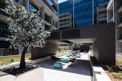 Avenue Hotel Canberra - St Kilda Accommodation 23