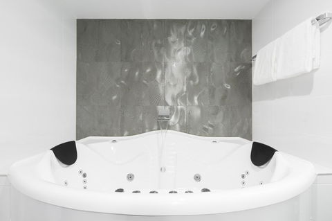 Avenue Hotel Canberra - St Kilda Accommodation 19