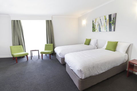 Abode Narrabundah - St Kilda Accommodation 3