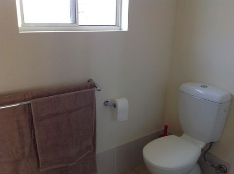 The Cook Cottage - St Kilda Accommodation 9
