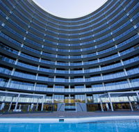 Accommodate Canberra - Manhattan on the Park - St Kilda Accommodation