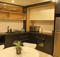 Stylish Modern Cute as a Button - Braddon CBD - St Kilda Accommodation