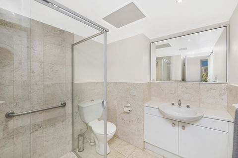Accommodate Canberra - The Summit - St Kilda Accommodation 9