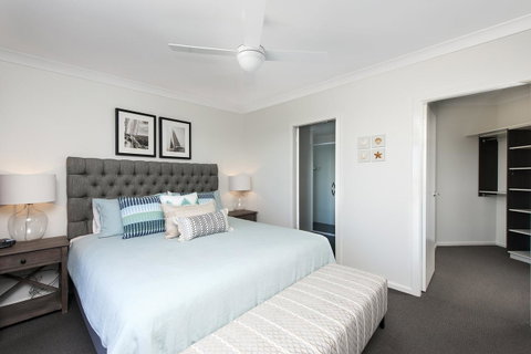Mollymook Beachfront Penthouse 9 - St Kilda Accommodation 11