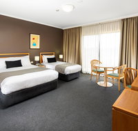 The Woden Hotel - St Kilda Accommodation