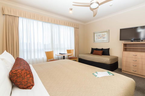 McCracken Country Club - St Kilda Accommodation 10