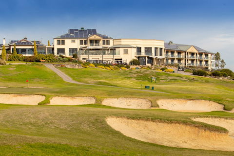 McCracken Country Club - St Kilda Accommodation 0
