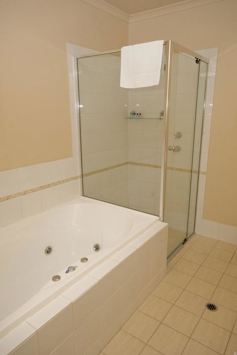McCracken Country Club - St Kilda Accommodation 15