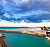 Ocean View Luxury Apartment  Suite - St Kilda Accommodation