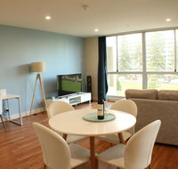 Beachside Luxury 2 Bedroom Getaway - St Kilda Accommodation