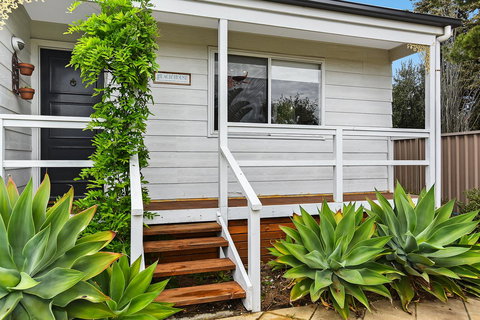 Ainslie Roberts Drive Retreat - St Kilda Accommodation 14