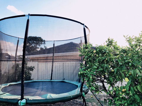 Beautiful Garden House - St Kilda Accommodation 23