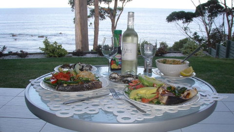 Mollymook Beach Waterfront - St Kilda Accommodation 3