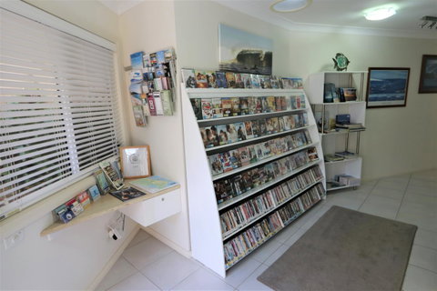 Mollymook Beach Waterfront - St Kilda Accommodation 15