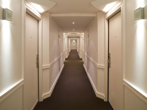 Hotel Grand Chancellor Adelaide - St Kilda Accommodation 32