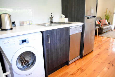 City To Sea - St Kilda Accommodation 6