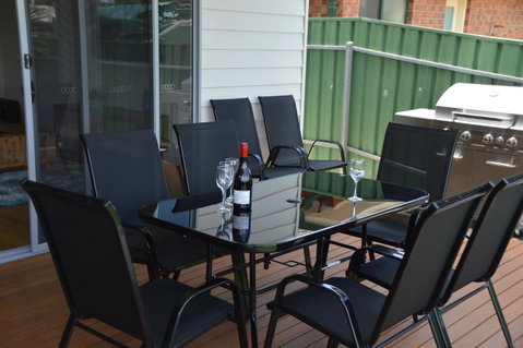 Eastern Breeze - St Kilda Accommodation 9