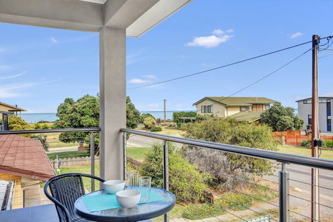 Eastern Breeze - St Kilda Accommodation 22