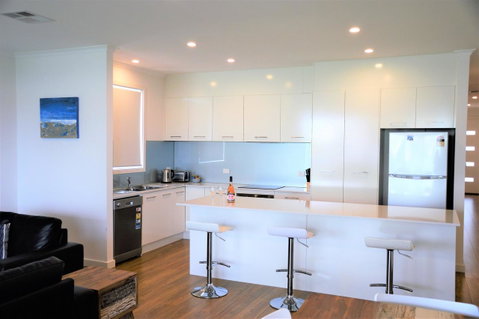 Eastern Breeze - St Kilda Accommodation 1