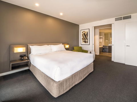 Pullman Adelaide - St Kilda Accommodation 7