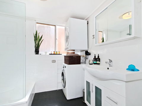 Monaco Court Apartment Adelaide - St Kilda Accommodation 8