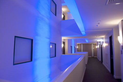 Mantra Hindmarsh Square - St Kilda Accommodation 6