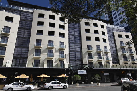 Mantra Hindmarsh Square - St Kilda Accommodation 20