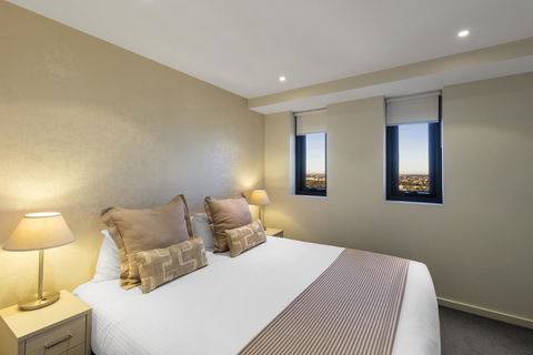 IStay Precinct Adelaide - St Kilda Accommodation 10