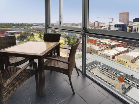 IStay Precinct Adelaide - St Kilda Accommodation 22