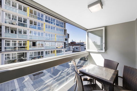 IStay Precinct Adelaide - St Kilda Accommodation 4