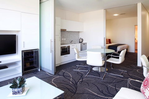 Adelaide Rockford - St Kilda Accommodation 23