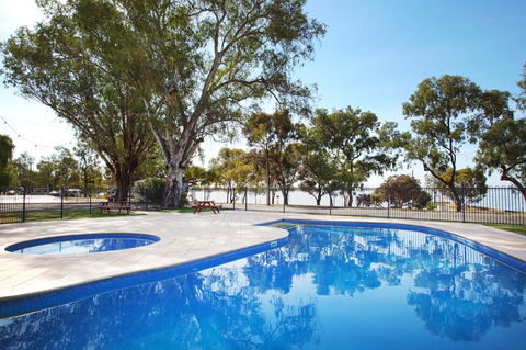 Discovery Parks - Lake Bonney - St Kilda Accommodation 30