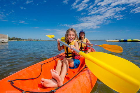 Discovery Parks - Lake Bonney - St Kilda Accommodation 23