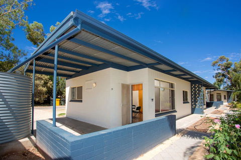 Discovery Parks - Lake Bonney - St Kilda Accommodation 2