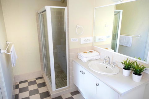 SkyView Villa - St Kilda Accommodation 18