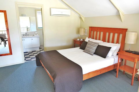 SkyView Villa - St Kilda Accommodation 9