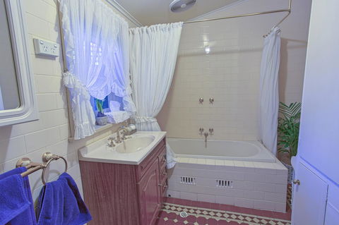 Tanunda Cottages - St Kilda Accommodation 14