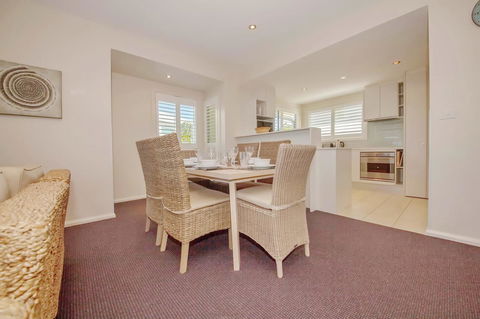 Pacific Blue 278-265 Sandy Pt Rd- Dual Key Access, Wifi, Linen And Air Conditioning - St Kilda Accommodation 6