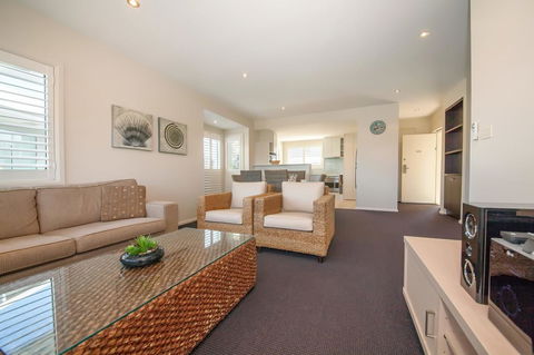 Pacific Blue 278-265 Sandy Pt Rd- Dual Key Access, Wifi, Linen And Air Conditioning - St Kilda Accommodation 5