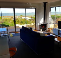 Coorong Waterfront Retreat - St Kilda Accommodation