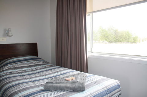 Isis Motel Scone - St Kilda Accommodation 0