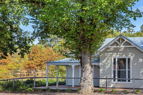 Grandview Accommodation - The Elm Tree Apartments - St Kilda Accommodation 1